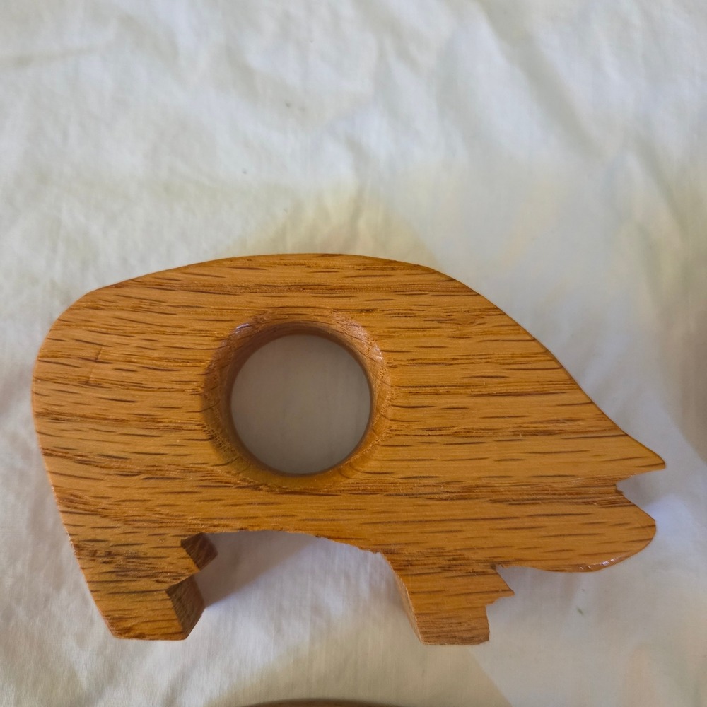 Set of 6 Wooden Pig Napkin Rings Holders Farmhouse Table Decor